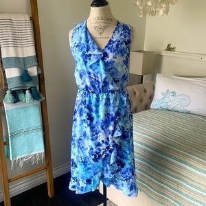 4/$20 Spring floral faux wrap dress with feminine ruffles Size S
